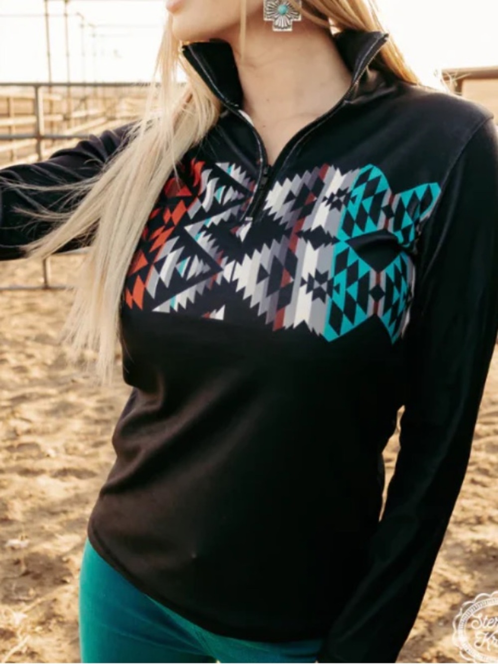 Sterling Kreek 1/4 Zip Coastal Cowgirl Black, Teal & Red Pattern, Large